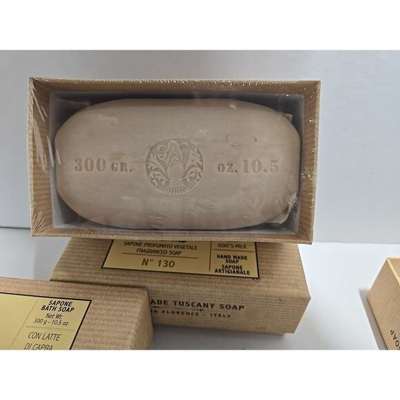 Sapone Profumato Vegetable Fragranced Soap Hand Made in Italy Goat's milk 3 Pack - Picture 5 of 6